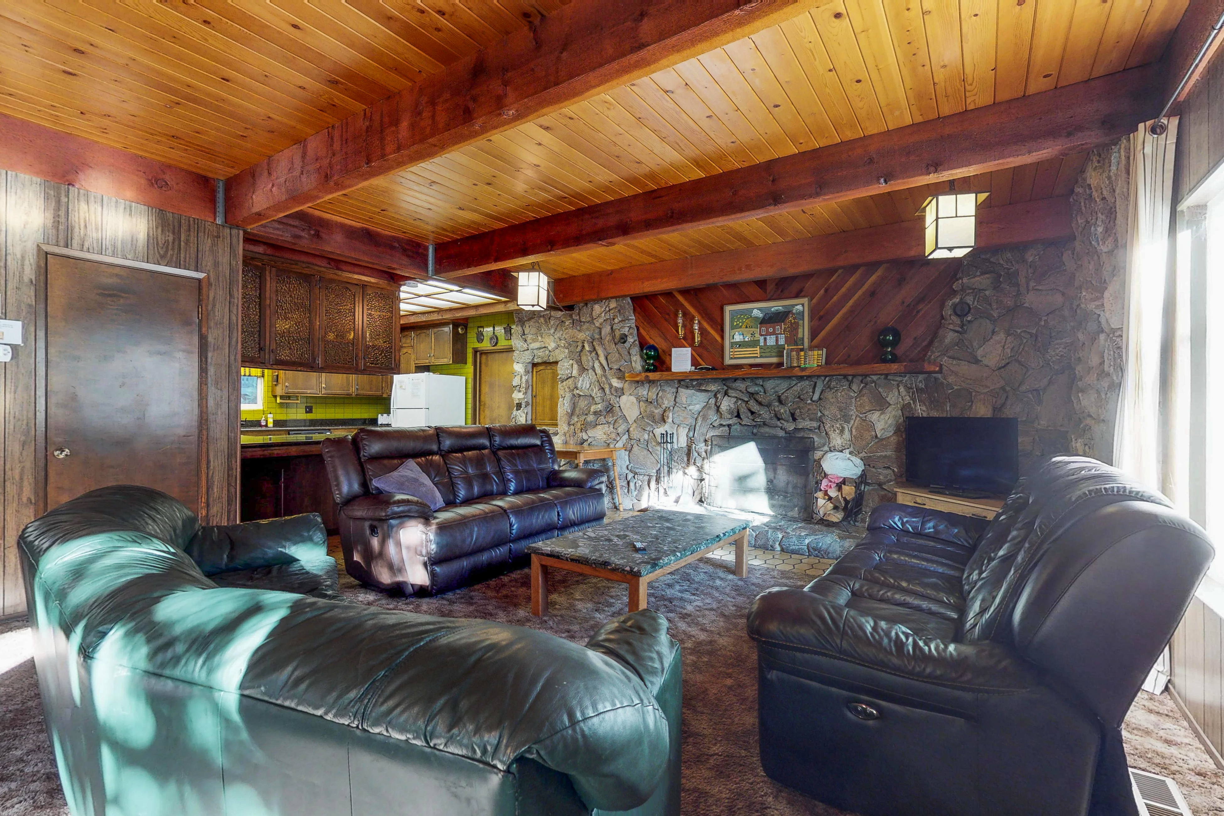 Yosemite Area Home 984838