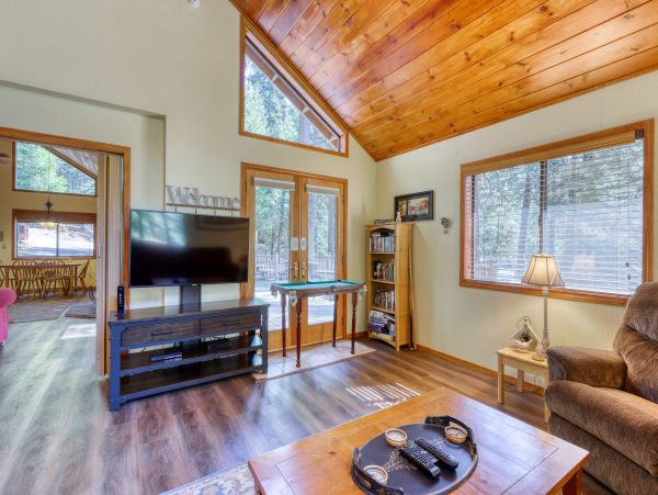 Yosemite Area Home 984839