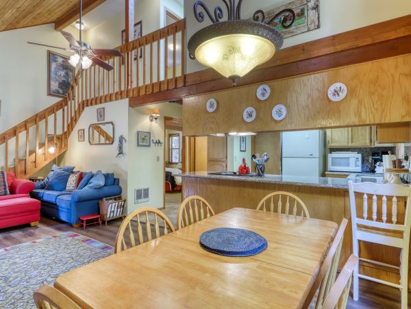 Yosemite Area Home 984839