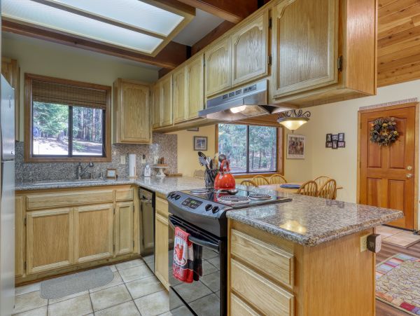 Yosemite Area Home 984839