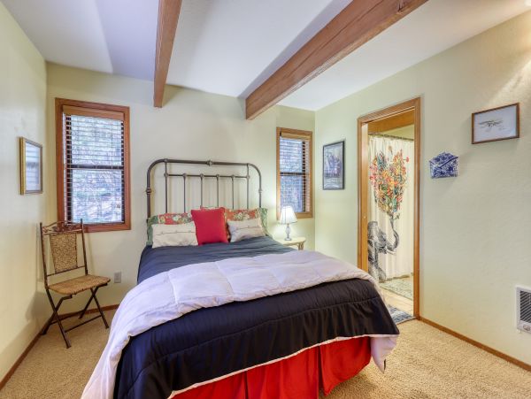Yosemite Area Home 984839