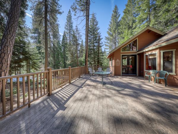 Yosemite Area Home 984839