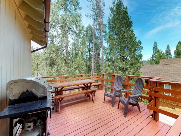 Yosemite Area Home 984840