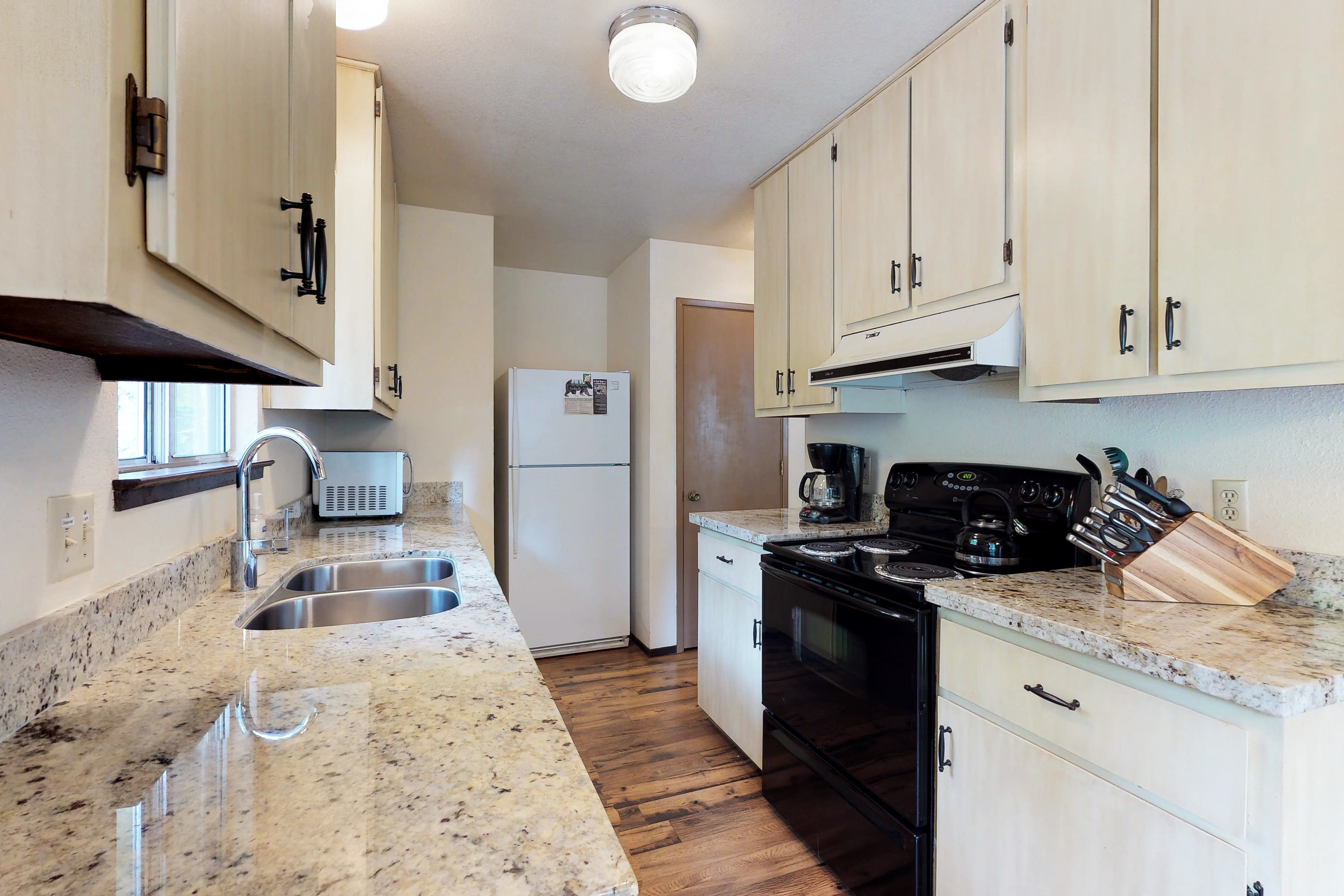 Yosemite Area Home 984840
