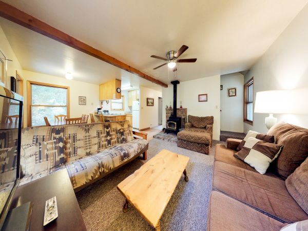 Yosemite Area Home 984841