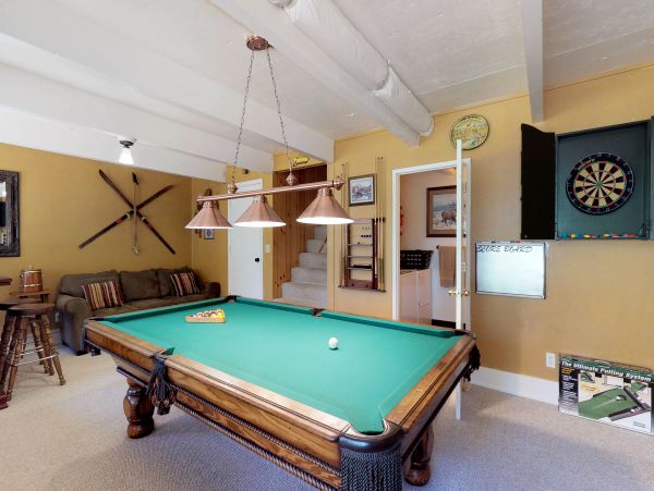 Yosemite Area Home 984842
