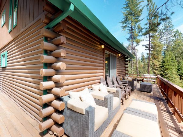 Yosemite Area Home 984842