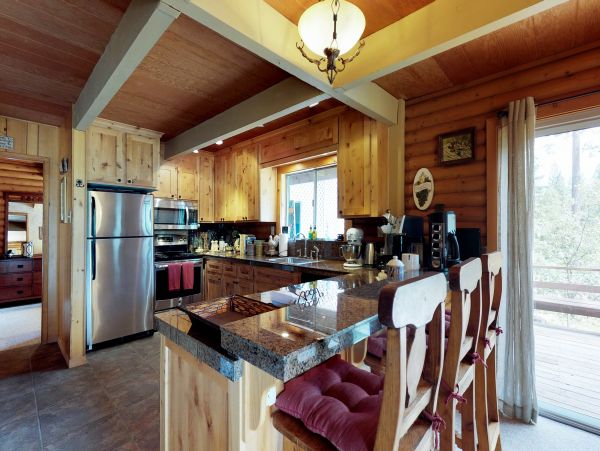 Yosemite Area Home 984842
