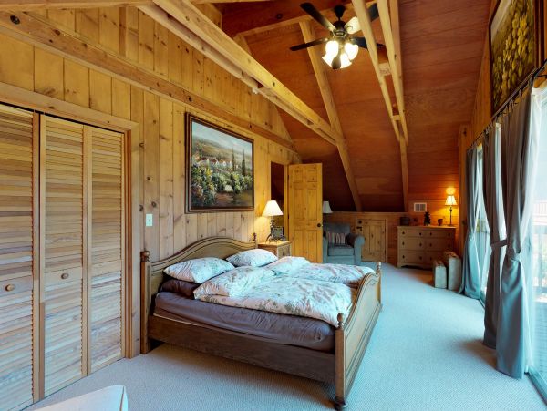 Yosemite Area Home 984842