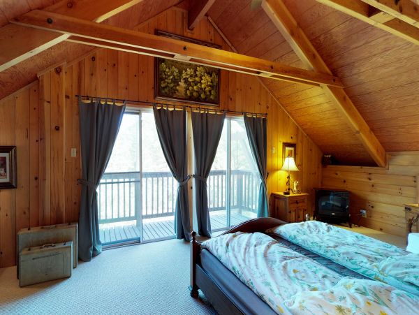 Yosemite Area Home 984842