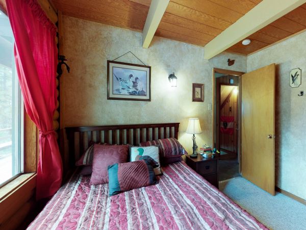 Yosemite Area Home 984842