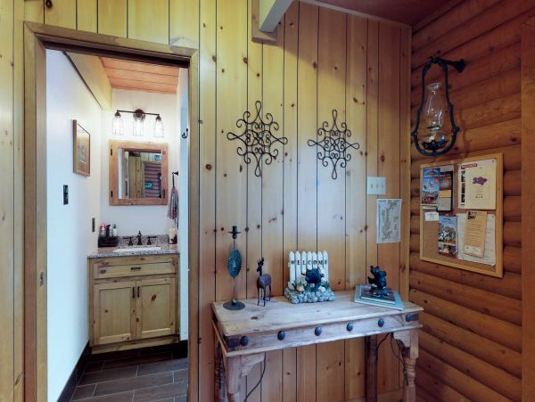 Yosemite Area Home 984842