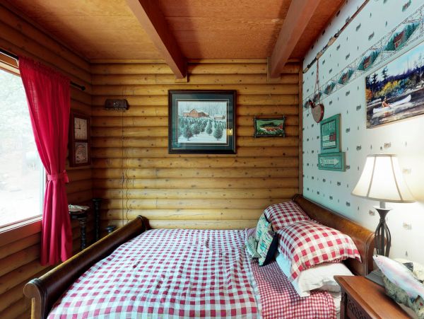 Yosemite Area Home 984842