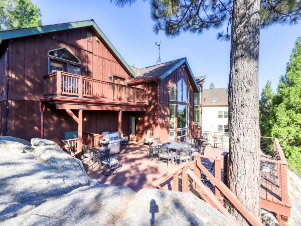 Yosemite Area Home 984843