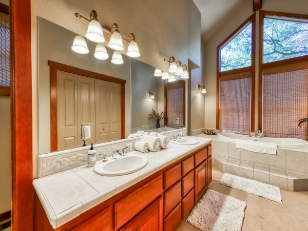 Yosemite Area Home 984843