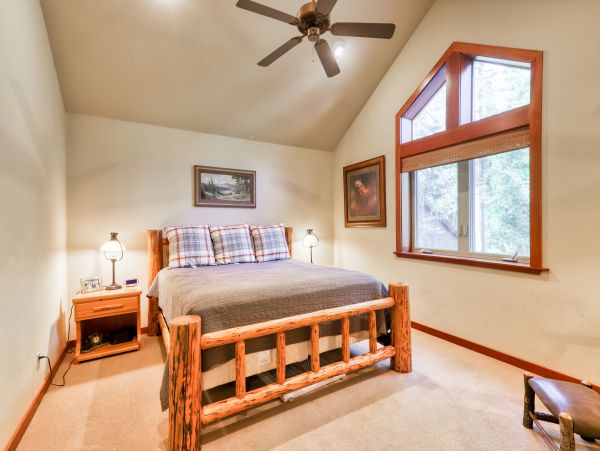 Yosemite Area Home 984843