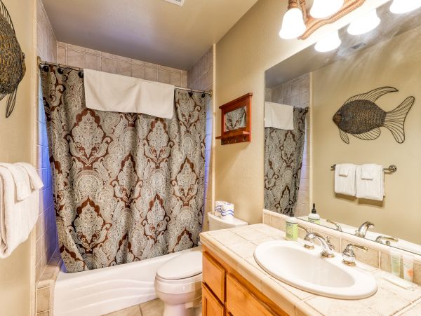 Yosemite Area Home 984843