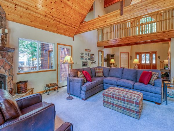 Yosemite Area Home 984845