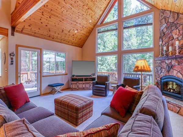 Yosemite Area Home 984845