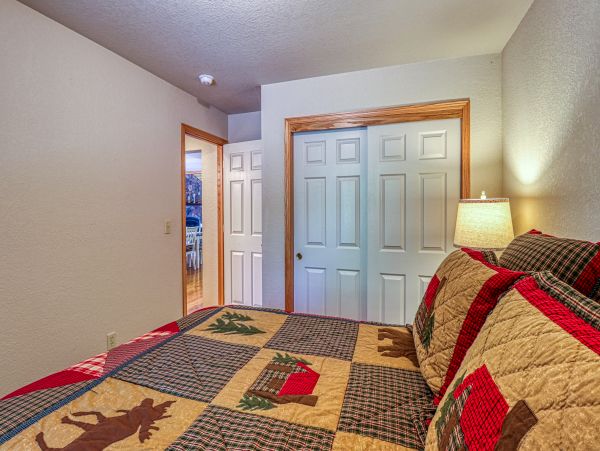 Yosemite Area Home 984845