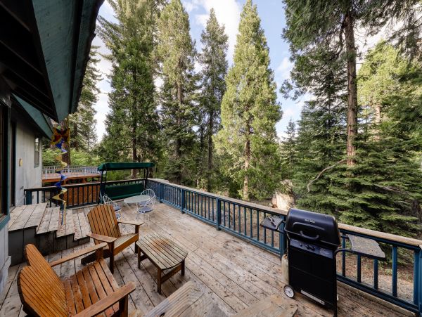 Yosemite Area Home 984846