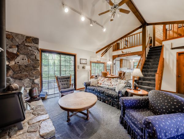Yosemite Area Home 984846