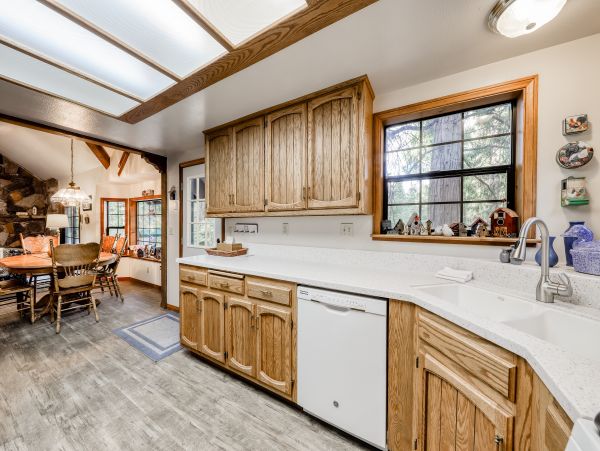Yosemite Area Home 984846