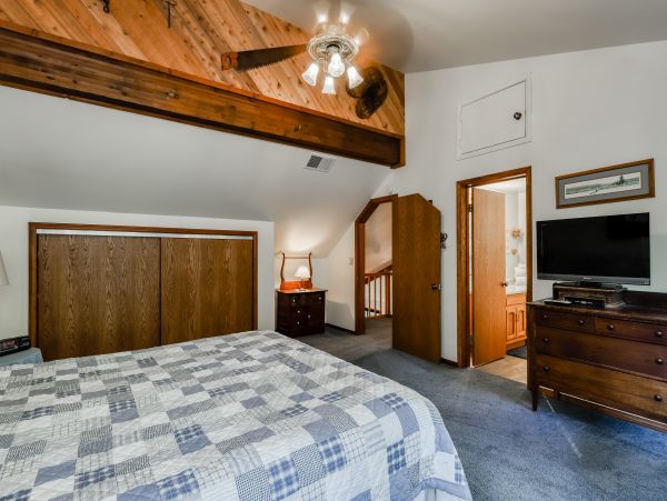 Yosemite Area Home 984846