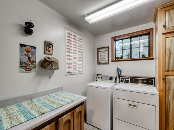 Yosemite Area Home 984846