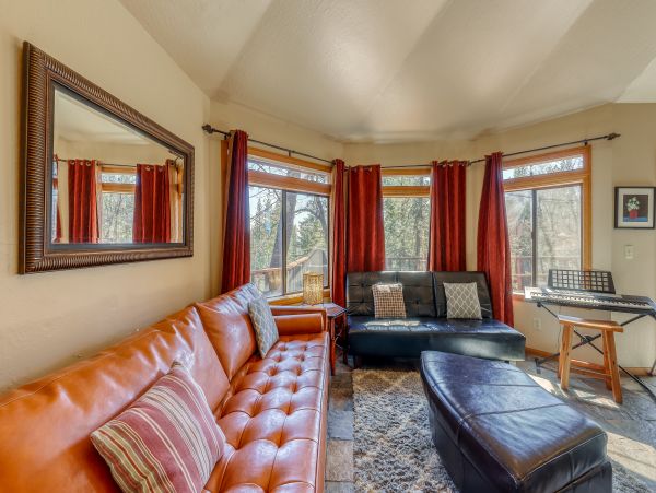 Yosemite Area Home 984847