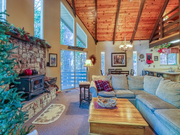 Yosemite Area Home 984849