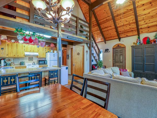 Yosemite Area Home 984849