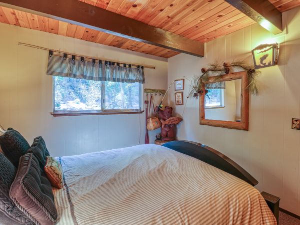 Yosemite Area Home 984849