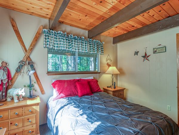 Yosemite Area Home 984849