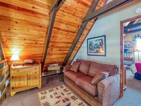 Yosemite Area Home 984849