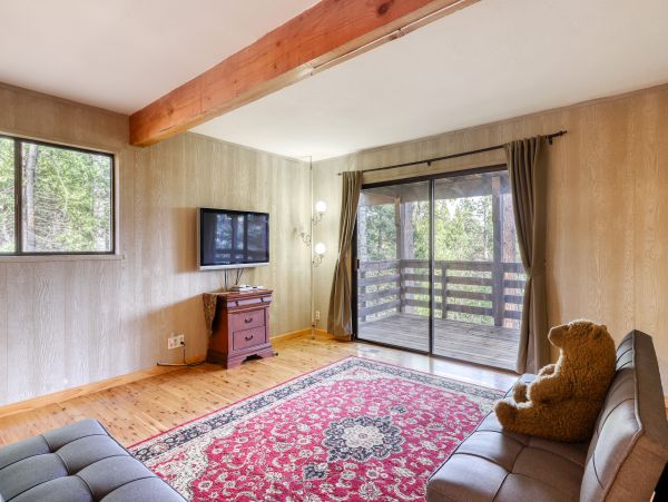 Yosemite Area Home 984850