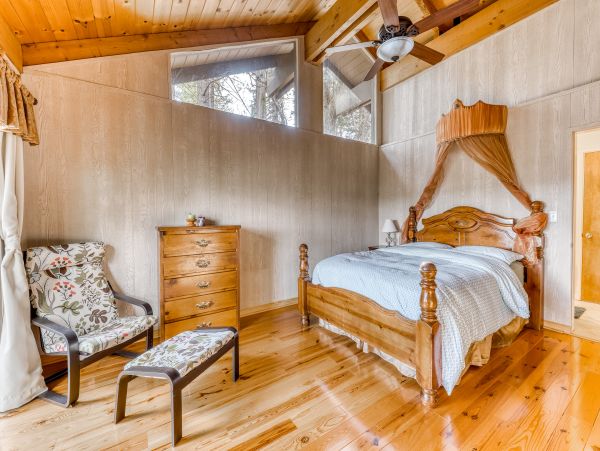 Yosemite Area Home 984850