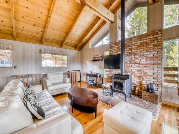 Yosemite Area Home 984850