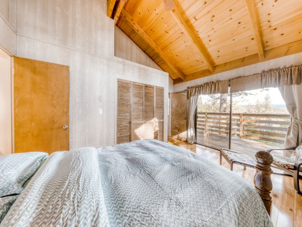 Yosemite Area Home 984850