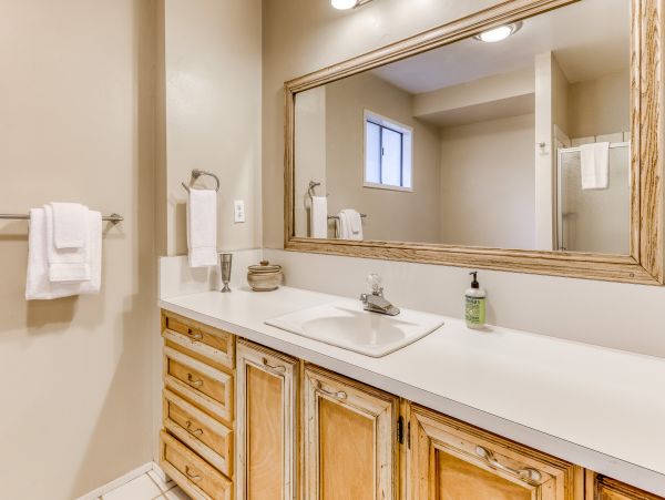 Yosemite Area Home 984850
