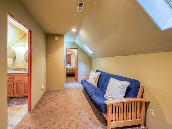 Yosemite Area Home 984852