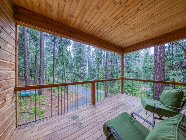 Yosemite Area Home 984852