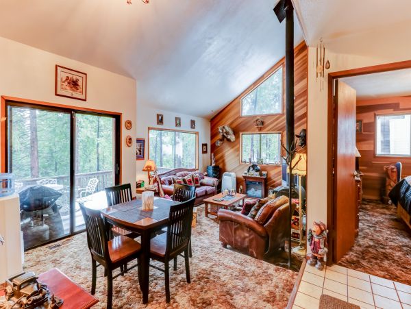 Yosemite Area Home 984854