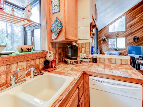 Yosemite Area Home 984854