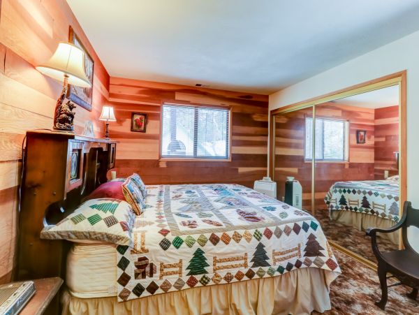 Yosemite Area Home 984854