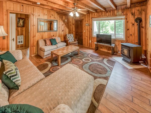 Yosemite Area Home 984855