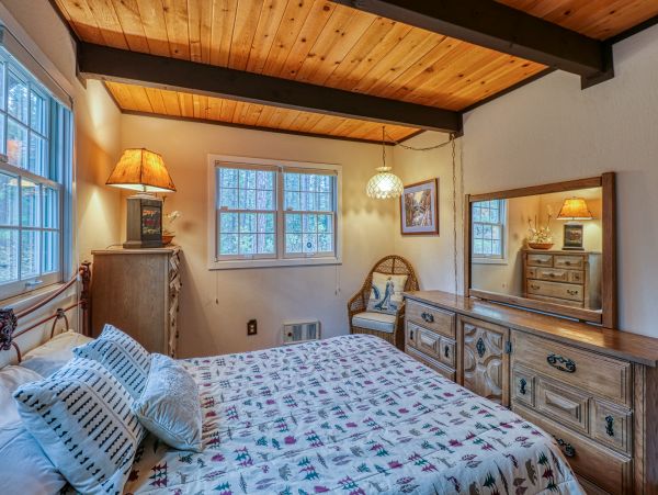Yosemite Area Home 984856