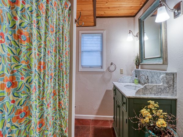 Yosemite Area Home 984856