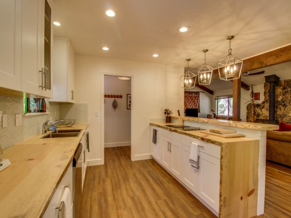 Yosemite Area Home 984858