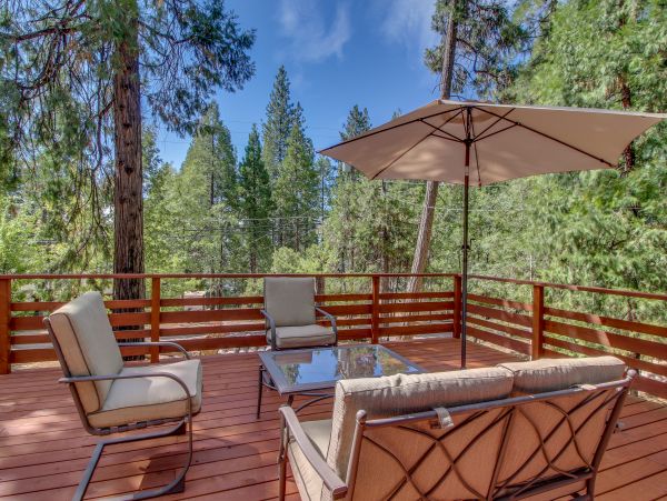 Yosemite Area Home 984858